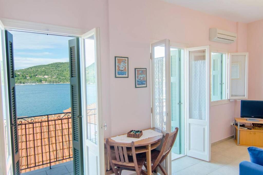 バティAmalia Sea View Houseアパートメント エクステリア 写真