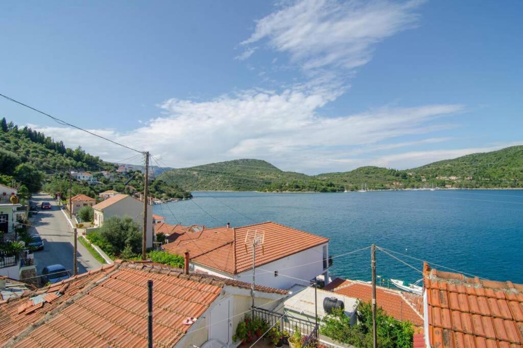 バティAmalia Sea View Houseアパートメント エクステリア 写真